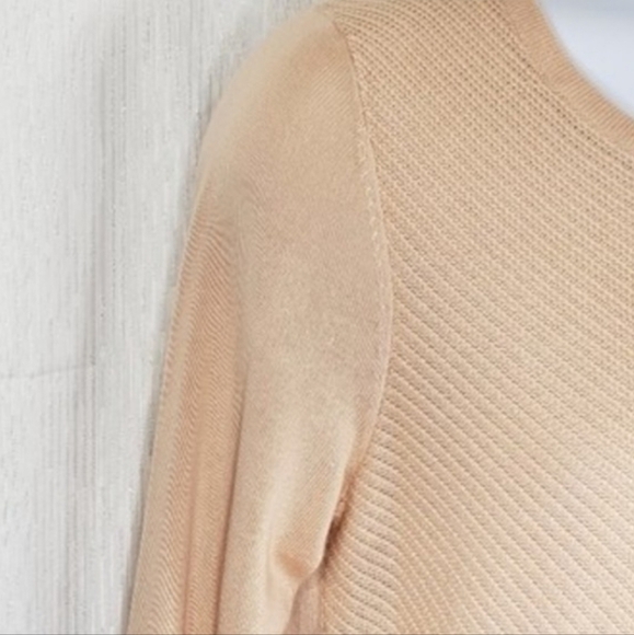 Calvin Klein Layered T-shirt Hem Sweater Beige Knit Chevron Pattern Size Large - Picture 9 of 15